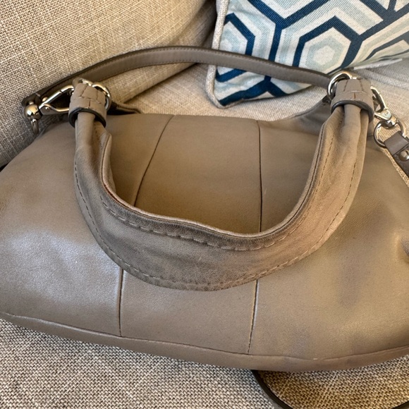 COACH Kristen leather Crossbody bag - Picture 8 of 17